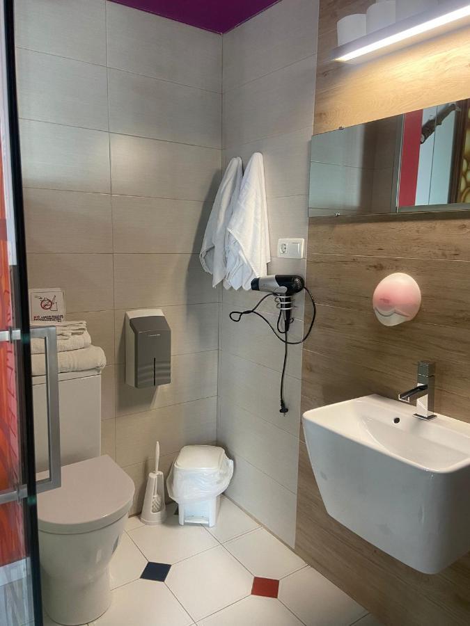 16:9 Los Molinos Suites Алмерия Екстериор снимка