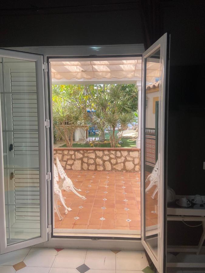 16:9 Los Molinos Suites Алмерия Екстериор снимка