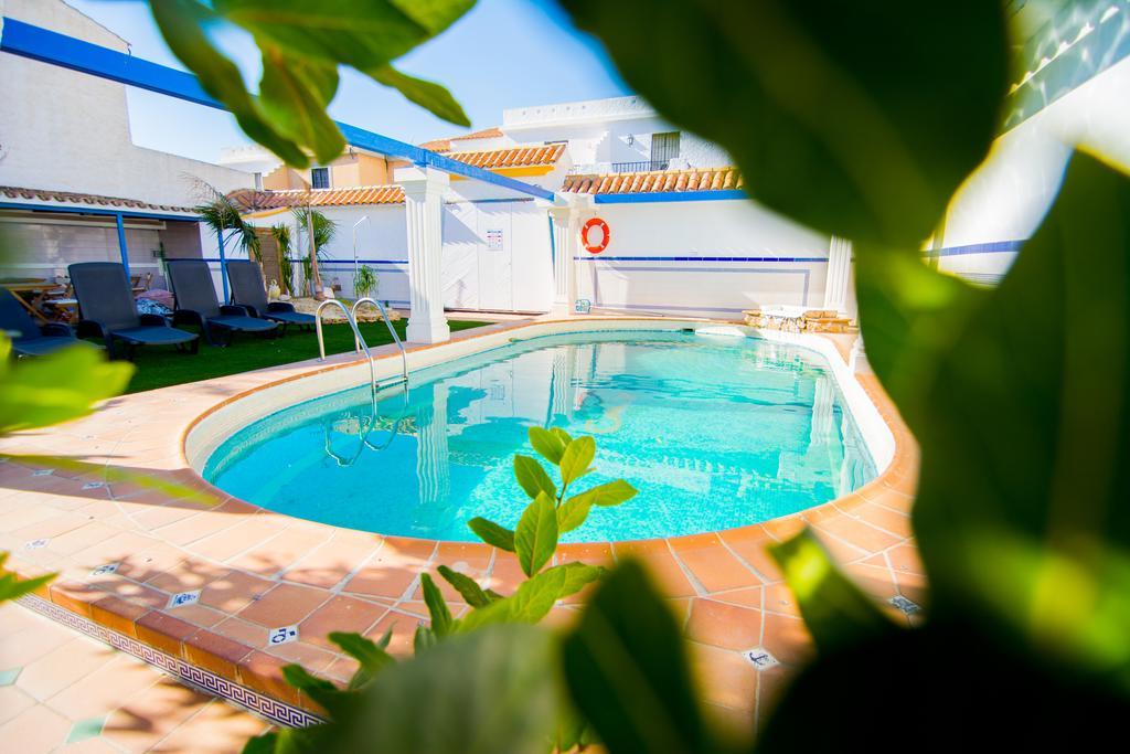 16:9 Los Molinos Suites Алмерия Екстериор снимка