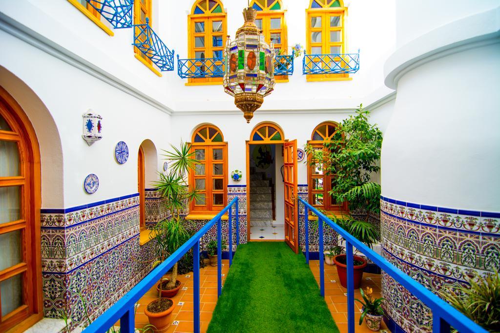 16:9 Los Molinos Suites Алмерия Екстериор снимка