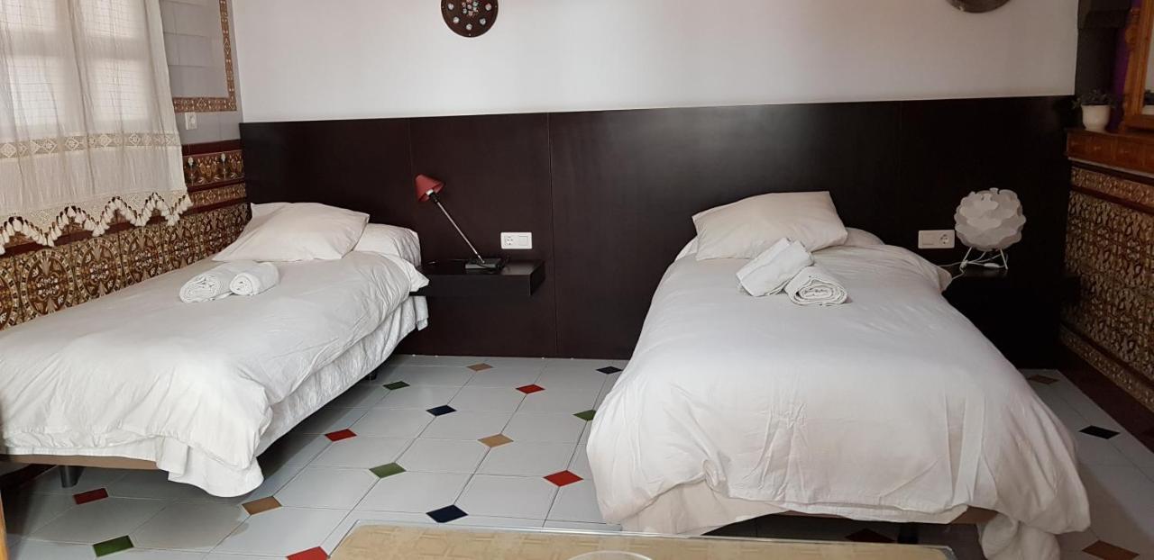 16:9 Los Molinos Suites Алмерия Екстериор снимка